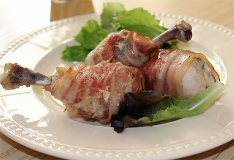 Куриные ножки с беконом Куриные ножки с беконом