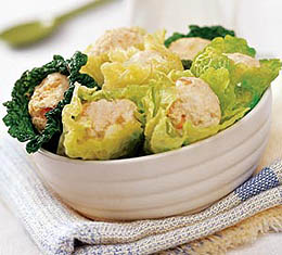 Куриные шарики в савойской капусте Куриные шарики в савойской капусте