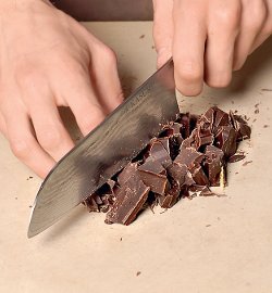 Булочки из слоёного теста с шоколадом Булочки из слоёного теста с шоколадом
