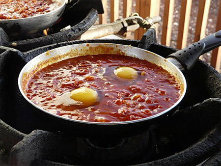 Шакшука (Яичница с помидорами) Шакшука (Яичница с помидорами)