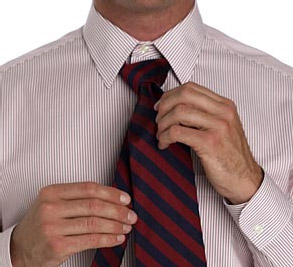 Как завязать галстук: Полувиндзор (Half-Windsor)