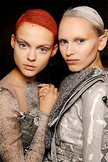 Макияж сезона Осень-Зима 2009/2010 Макияж сезона Осень-Зима 2009/2010